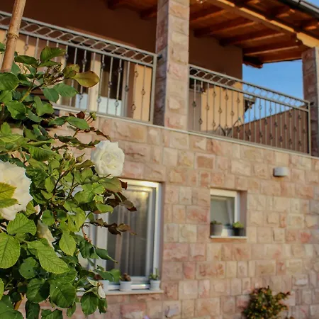 Bali Serenity בית נופש Stolac